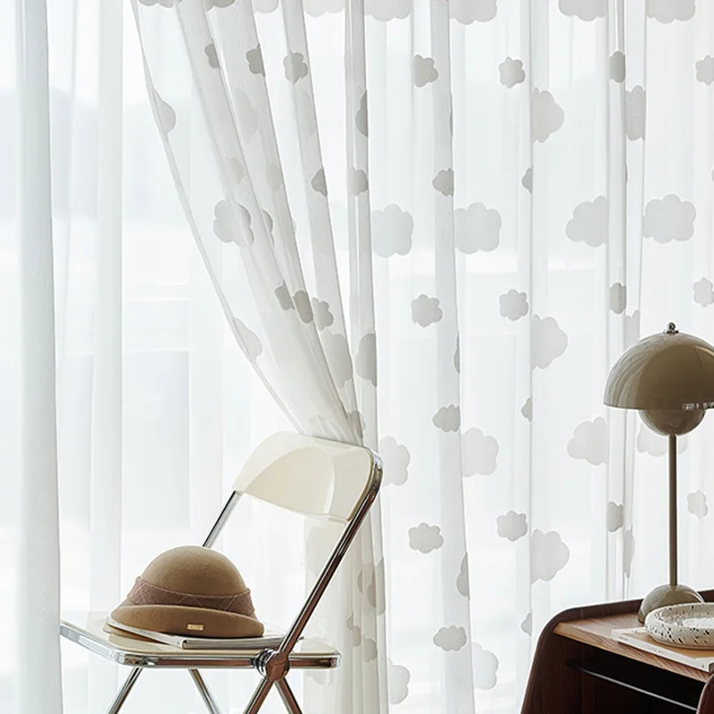 Blackout Curtain Nursery - Transparente Vorhänge mit weißem Wolkenmuster für