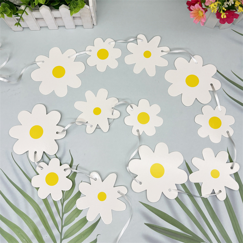 1 Set Weiße Gänseblümchen-Blum – Baby Nursery Garland Bewertung und Preis
