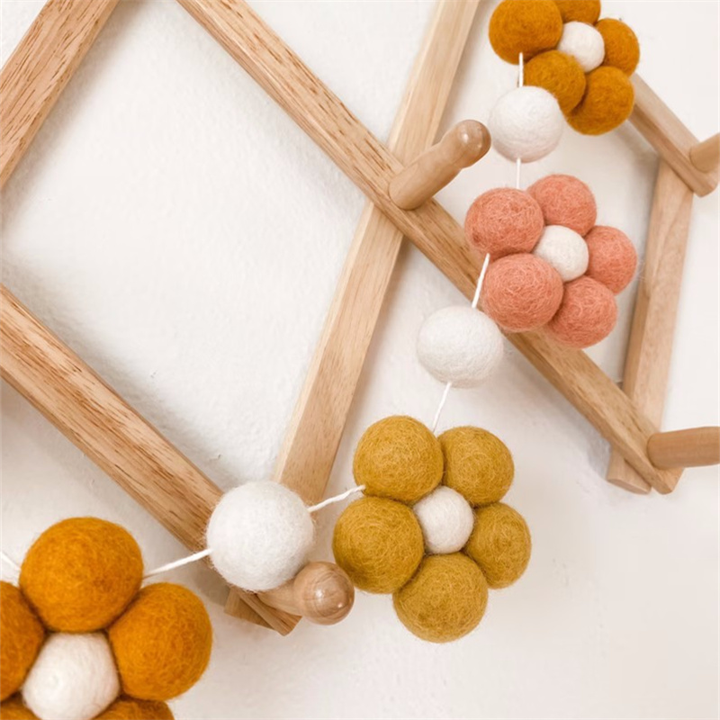Handgefertigte Gänseblümchen-G – Baby Nursery Garland Bewertung und Preis